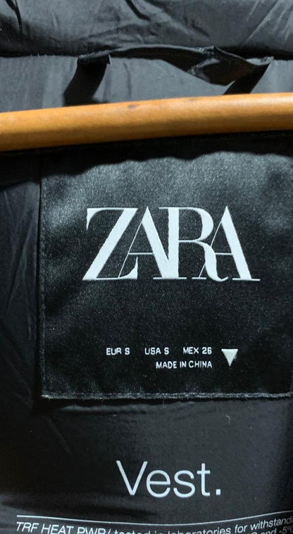ZARA|S|BUST 20.5|BLACK HOODED PUFFER VEST