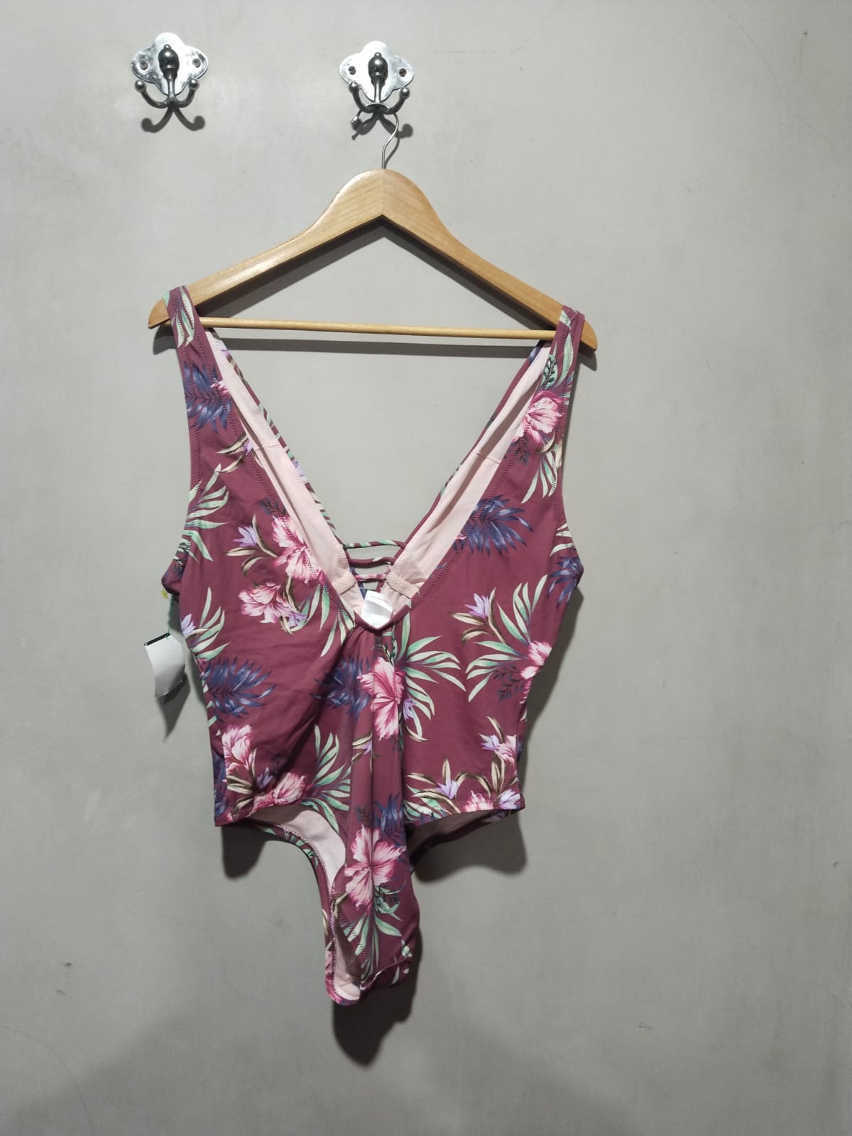 Shade & Shore|L|BUST 18|One Piece Burgundy And Blue