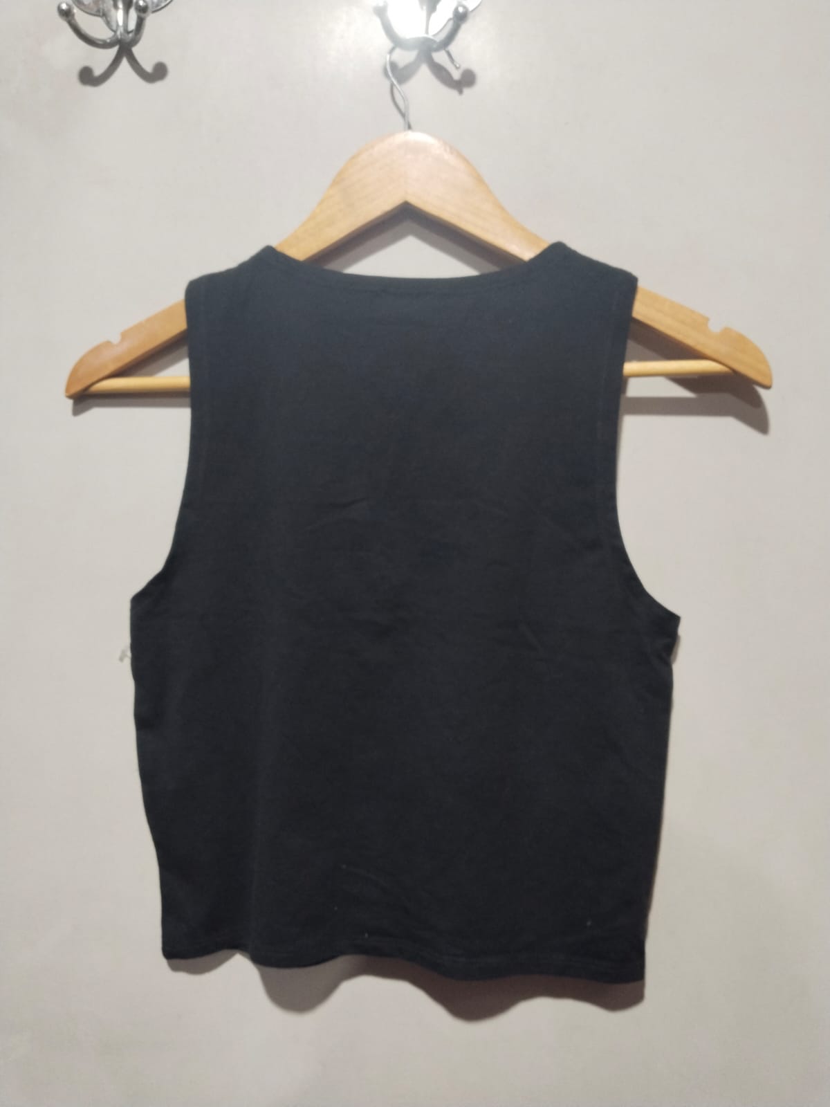 COTTON ON|L|BUST 14|Black Sleeveless Keyhole Top