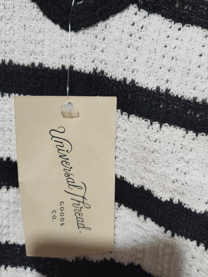 UNIVERSAL THREAD|XS|BUST 15|Striped Vest Knit Pullover