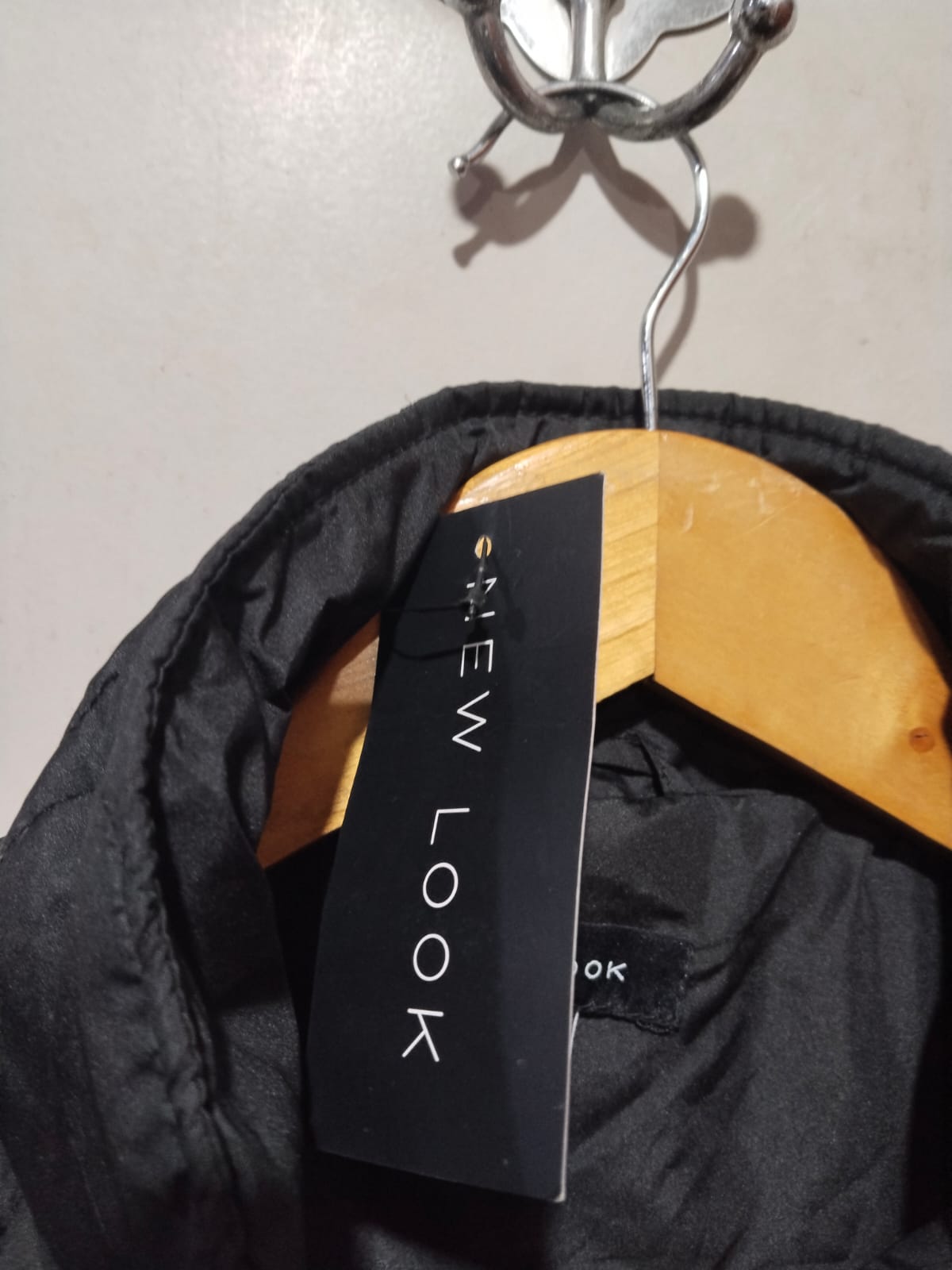 NEW LOOK|XL|BUST 27|Oversized Wave Quilted Jacket - Black