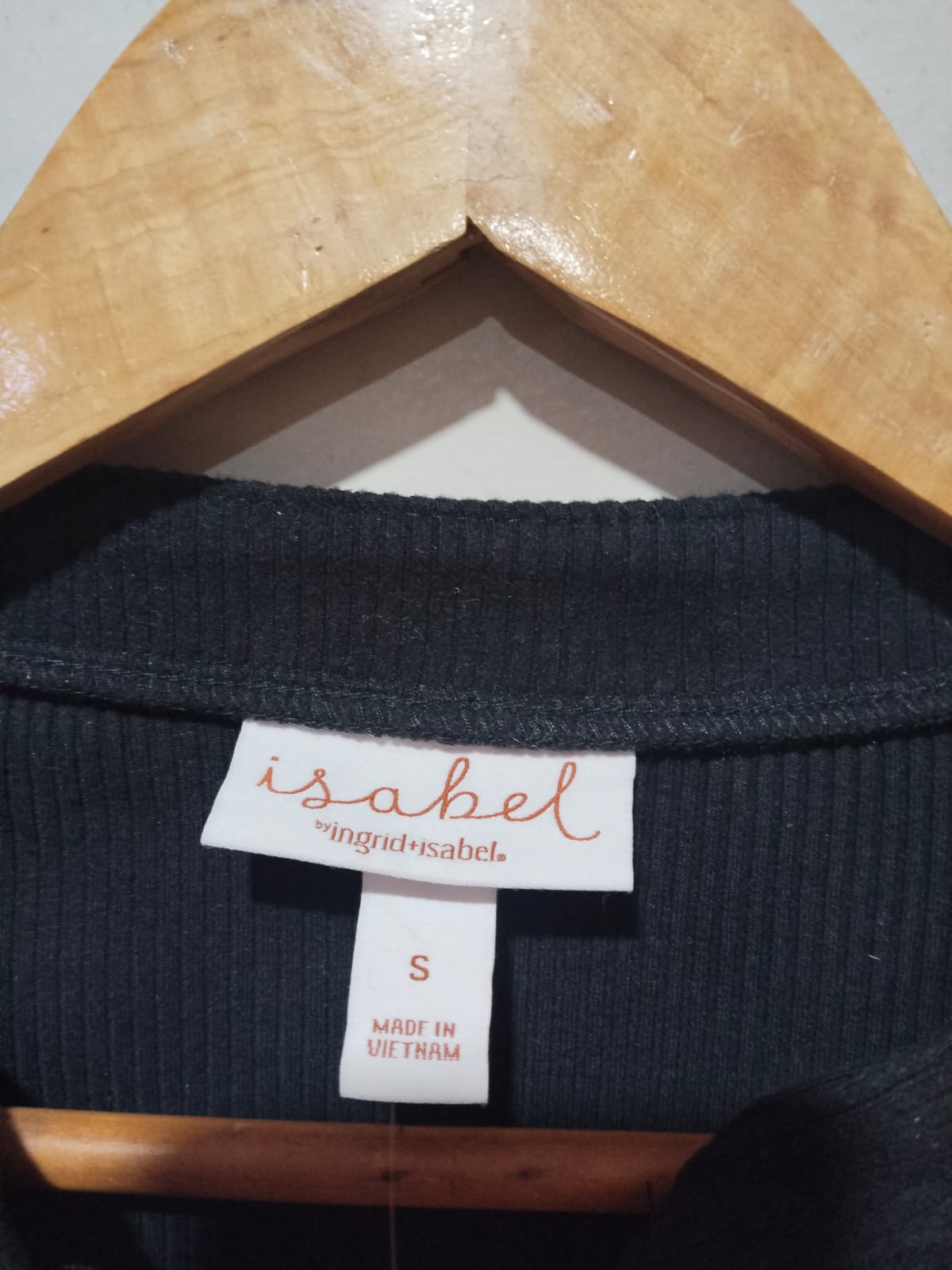 ISABEL|S|BUST 19|Ribbed Crop Top Long Sleeve Black