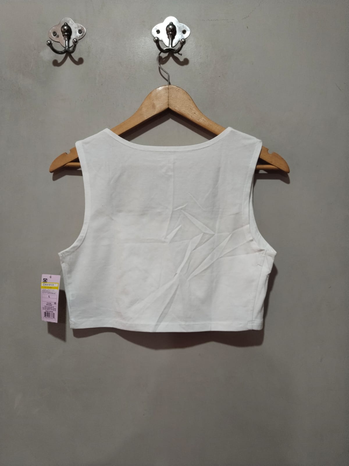 WILD FABLE|L|BUST 15|White Square Neck Workout Crop Tank Top