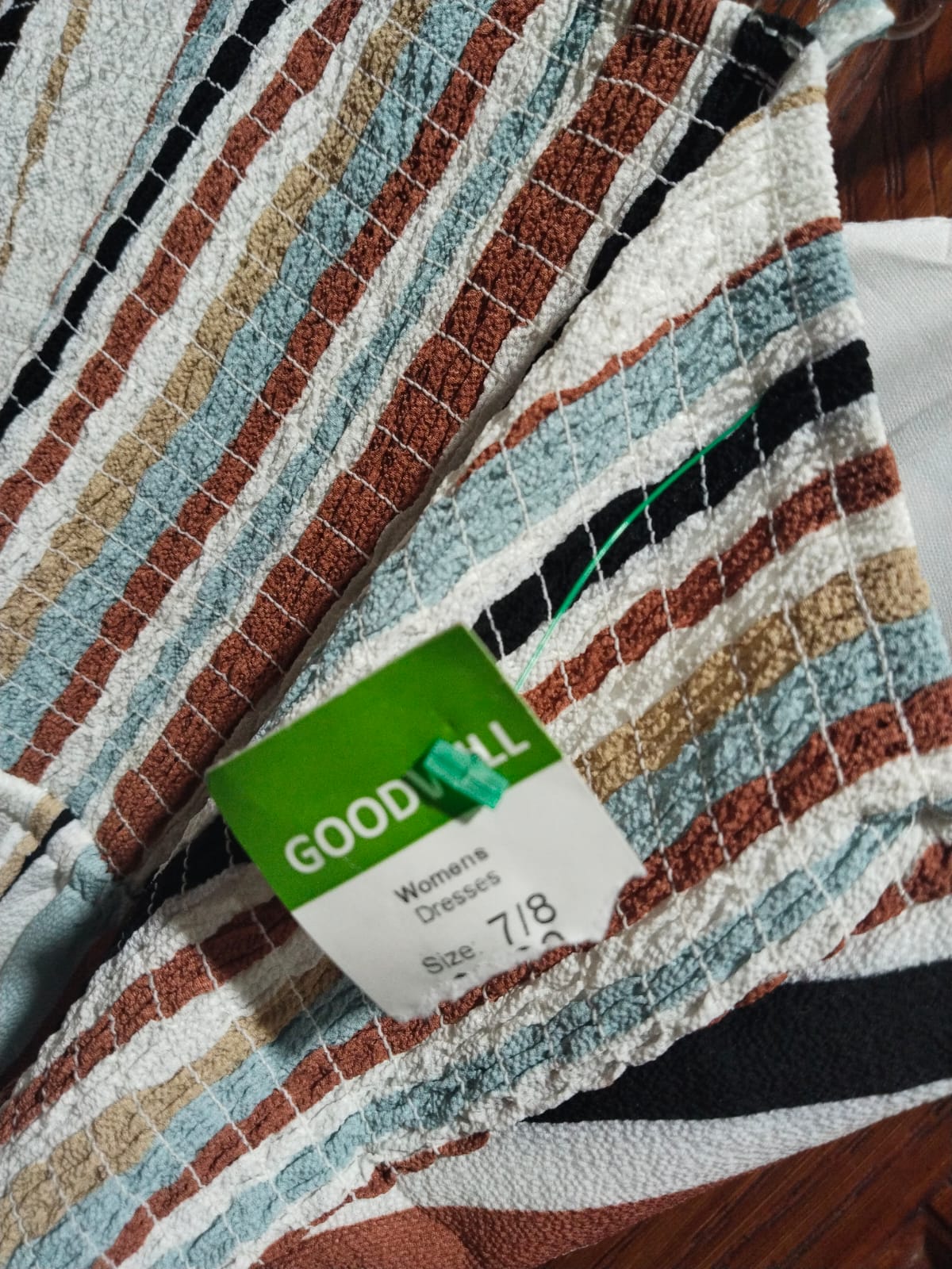 CHARLOTTE RUSSE|M|BUST 14.5|Striped Linen Jumpsuit with Wooden Buttons