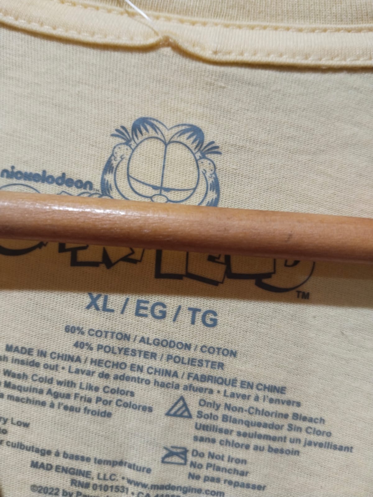 FOREVER21|XL|BUST 21.5|Yellow Applique Boxy Fit T-shirt