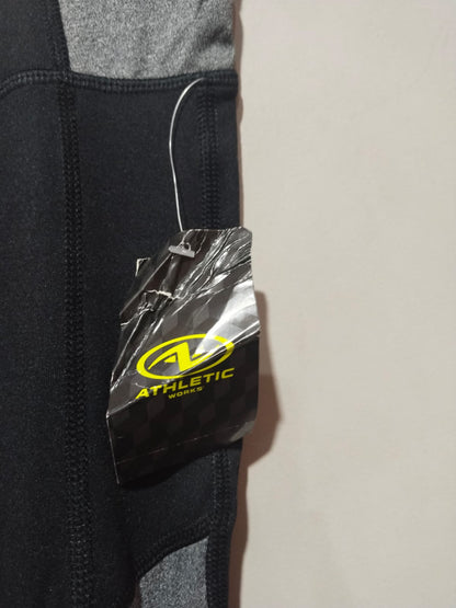 ATHLETIC WORKS|M|WAIST 32|Black & Grey High-Waisted Gym Leggings with Contrast Panels