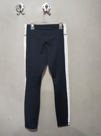 DAILY THREAD|XS|WAIST 26|Sport Stripe Ultra High Rise 7/8 Legging