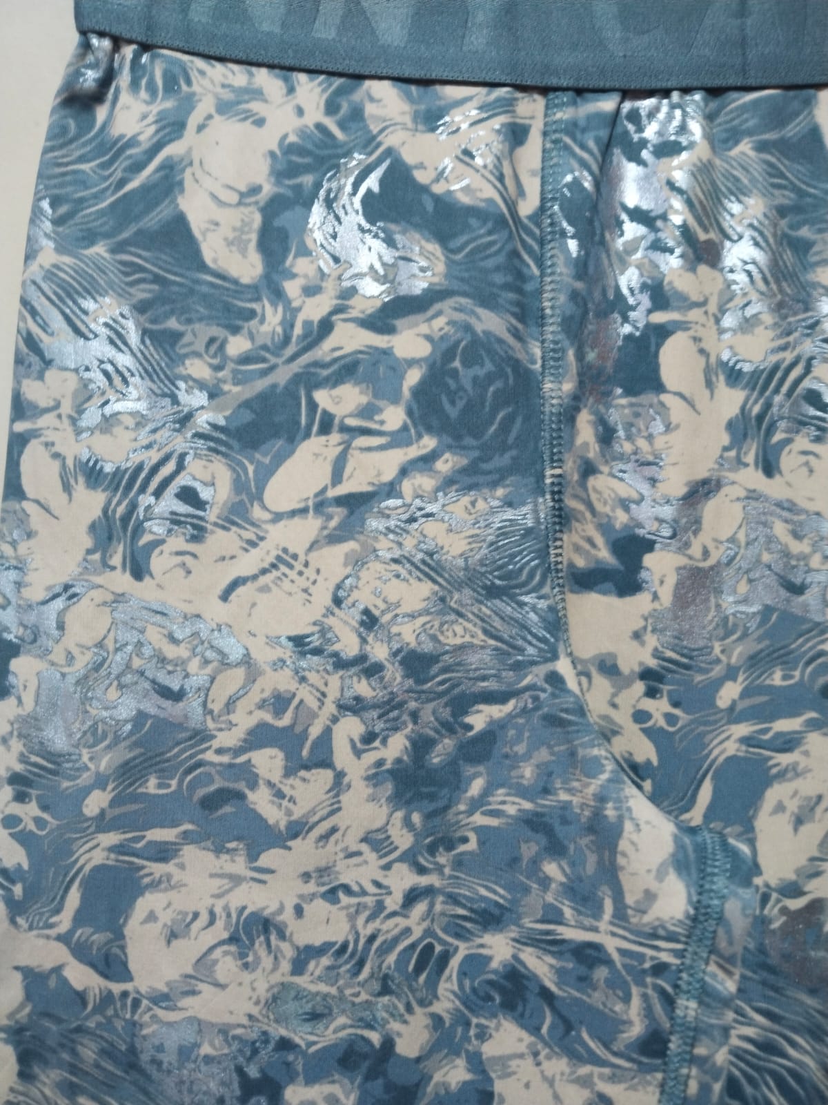 CARDIO BUNNY|XS|WAIST 21|Seamless High-Waisted Blue and Beige Print Leggings