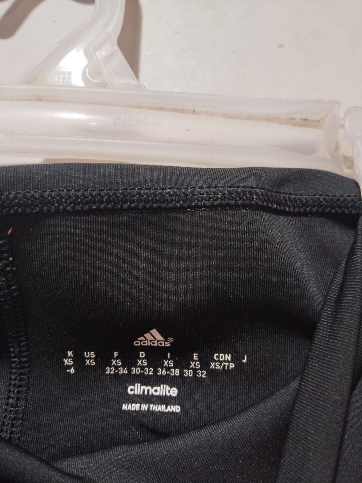 ADIDAS|XS|WAIST 24|Women's Believe This 3 Stripe 3/4 Tight Capri