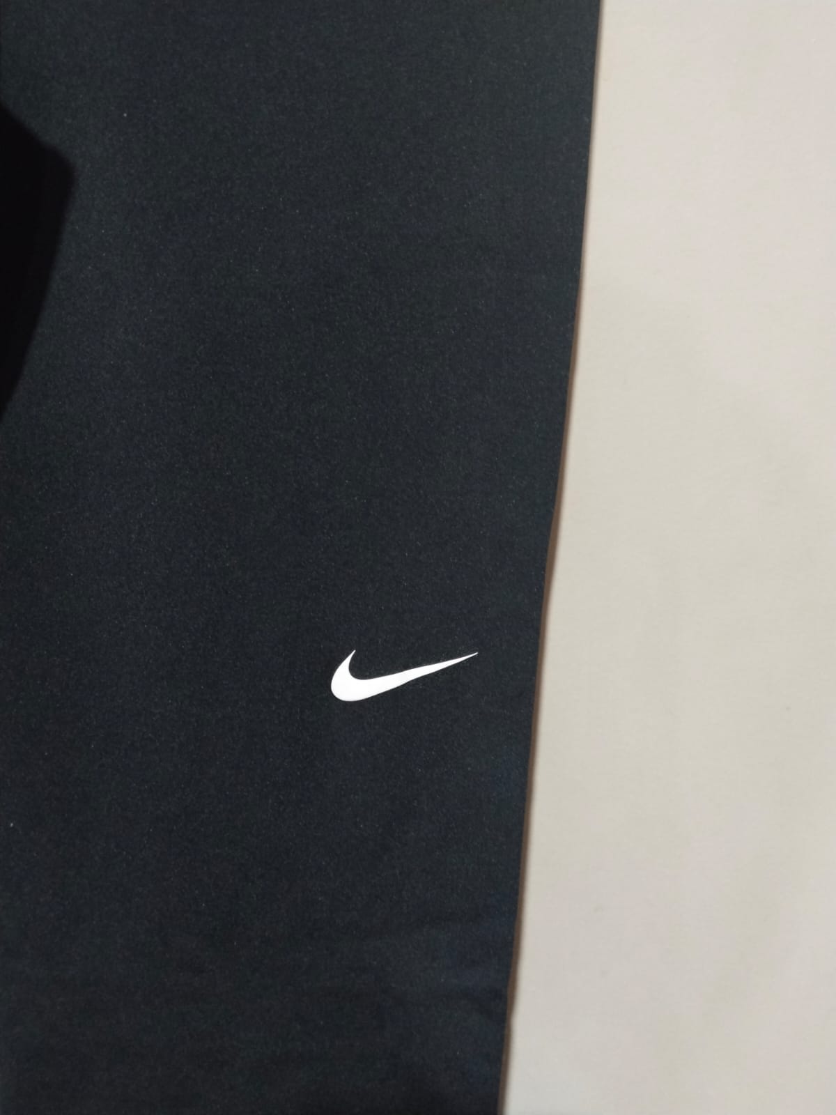 NIKE PRO DRIFIT|M|WAIST 28| Women's Mid-Rise Mesh-Paneled Leggings