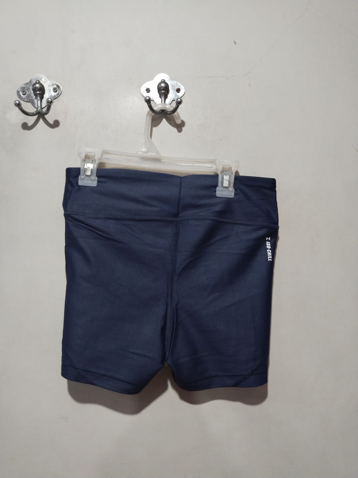 UNDER ARMOUR|M|WAIST 28|Women's Team Shorty 4" Shorts