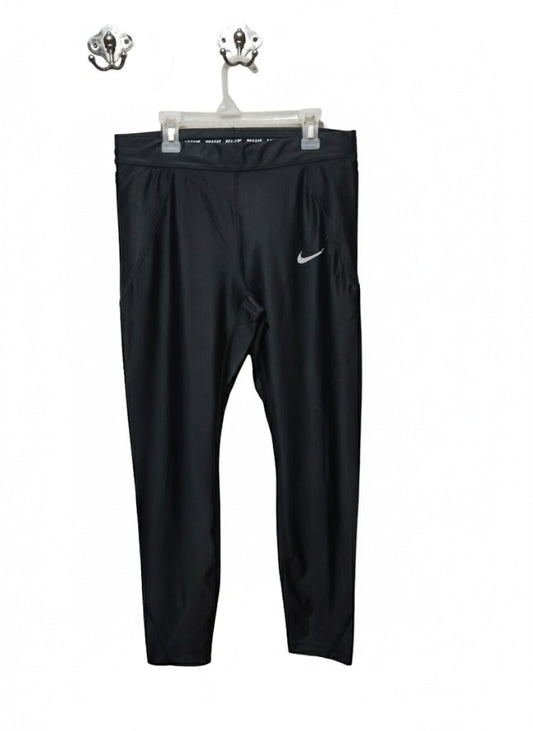 NIKE DRIFIT|M/L|WAIST|BLACK CAPRI LEGGINGS