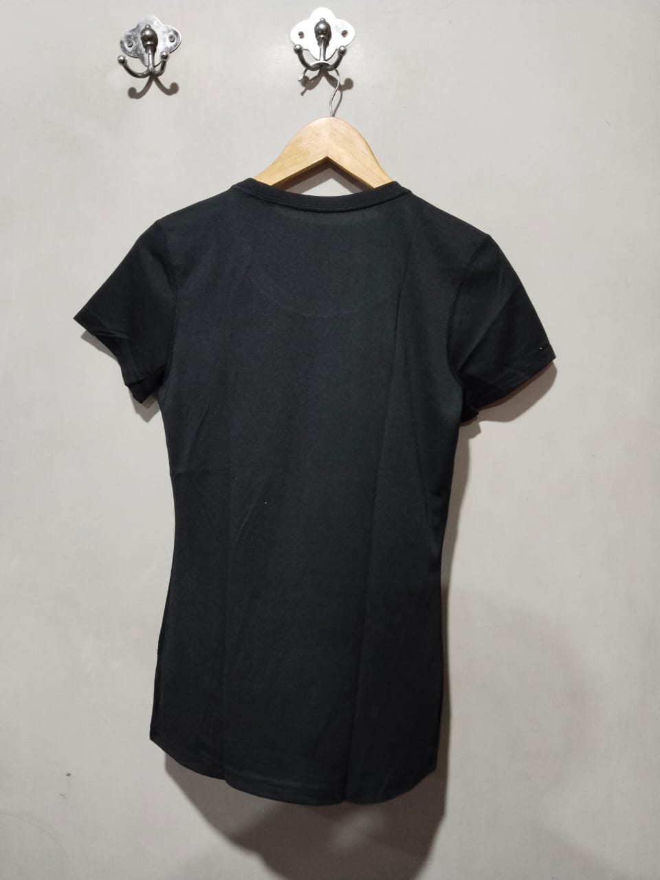 NIKE DRIFIT|XS|BUST 16|REIGN SPORTS PERFORMANCE T-SHIRT