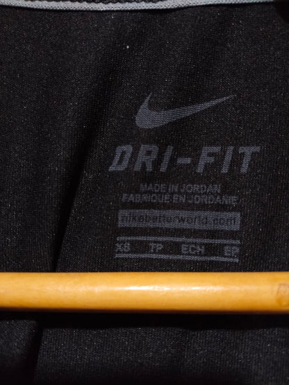 NIKE DRIFIT|XS|BUST 16|REIGN SPORTS PERFORMANCE T-SHIRT