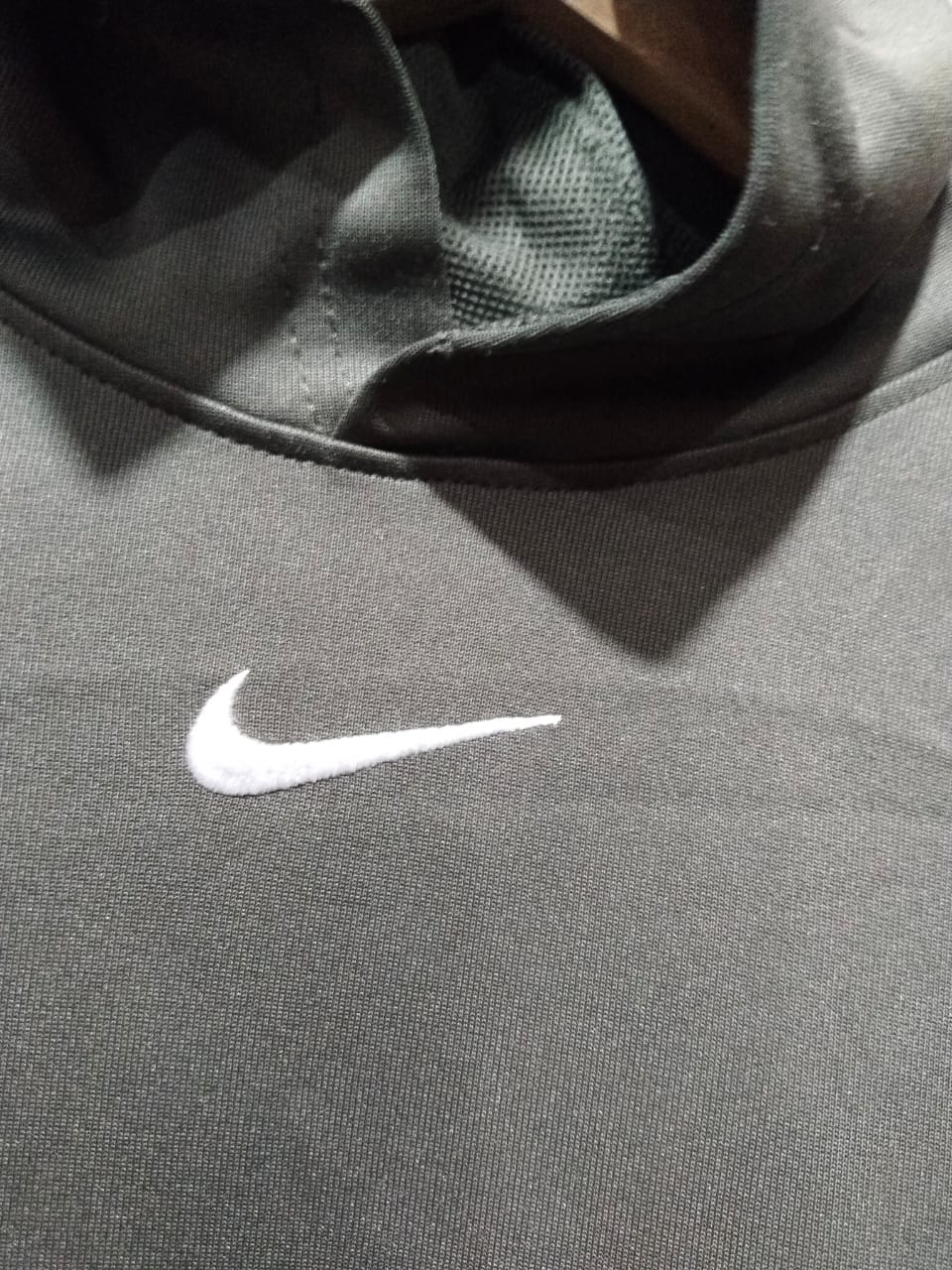 NIKE |XL|BUST 20|BLACK NIKE TAPE LOGO HOODIE