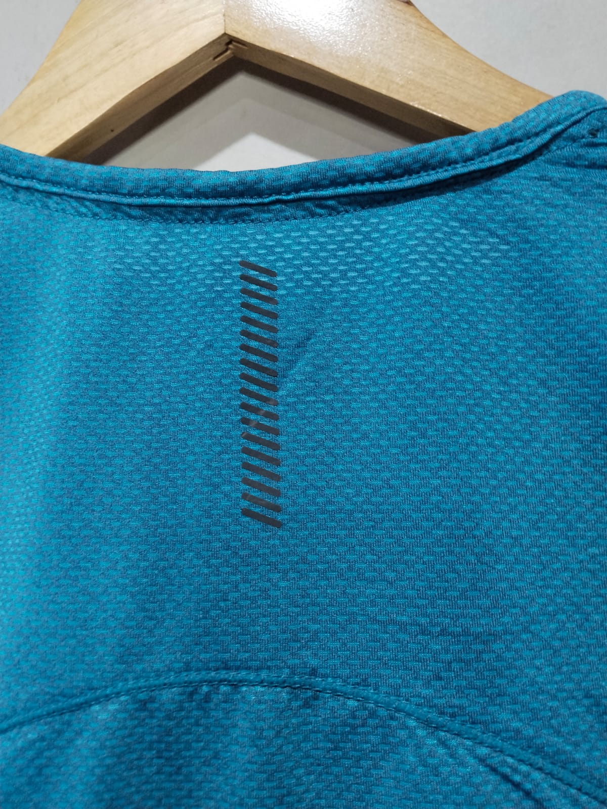 ACTIVE&CO|S/M|BUST 16|TEAL BLUE SHORT SLEEVE ATHLETIC T-SHIRT