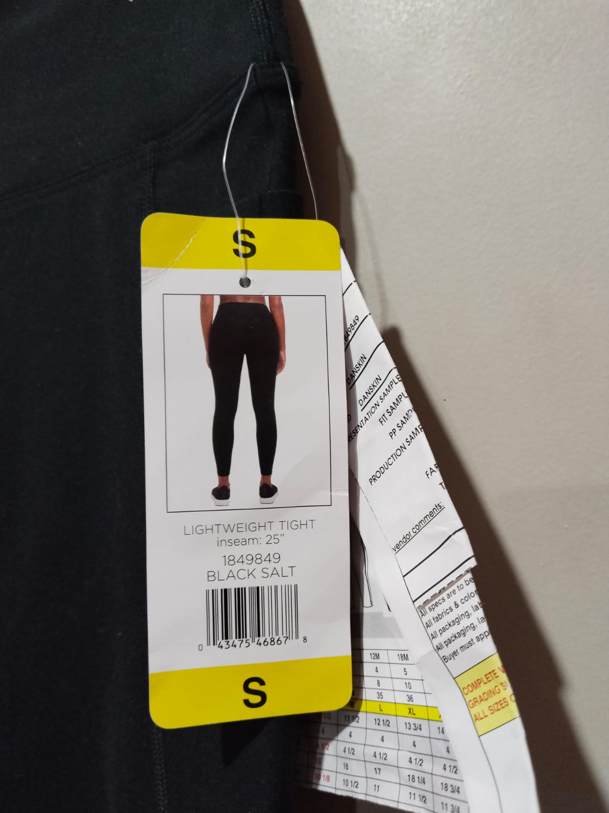 DANSKIN|S|WAIST 24|Black Athletic Leggings with Side Pockets