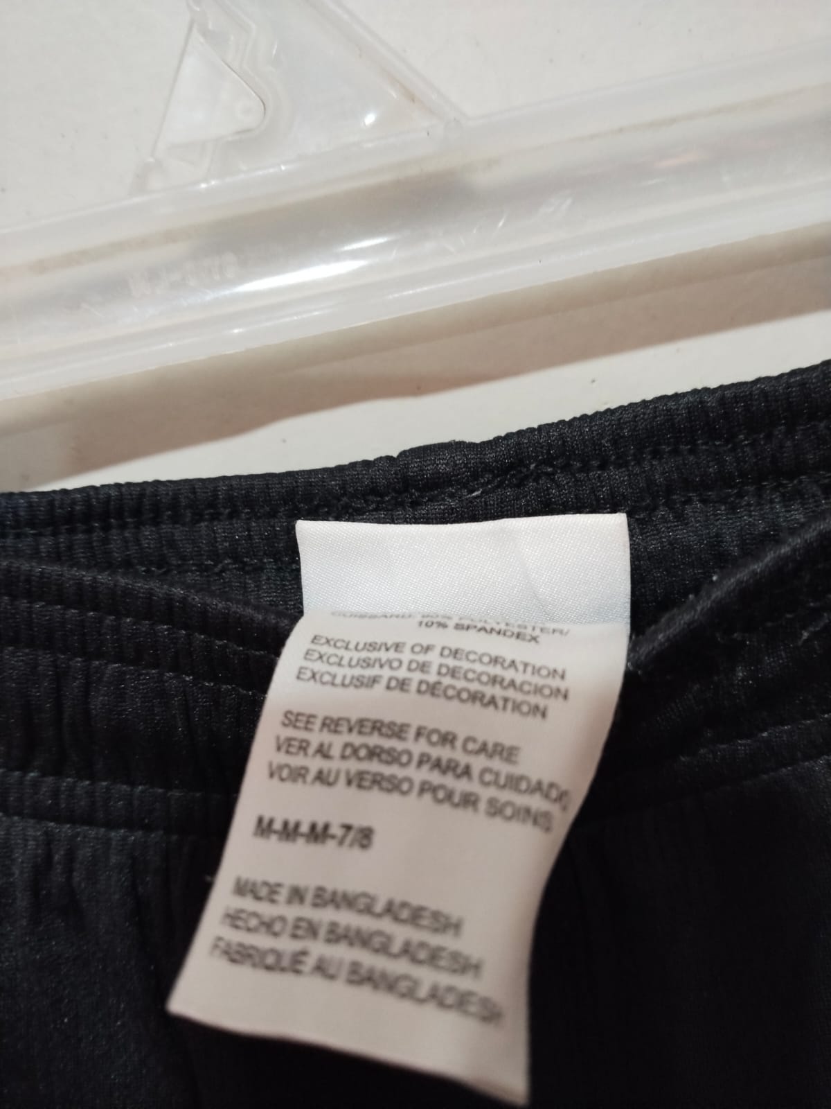 UMBRO|XS|WAIST 24|omen's Black 2-in-1 Training Shorts