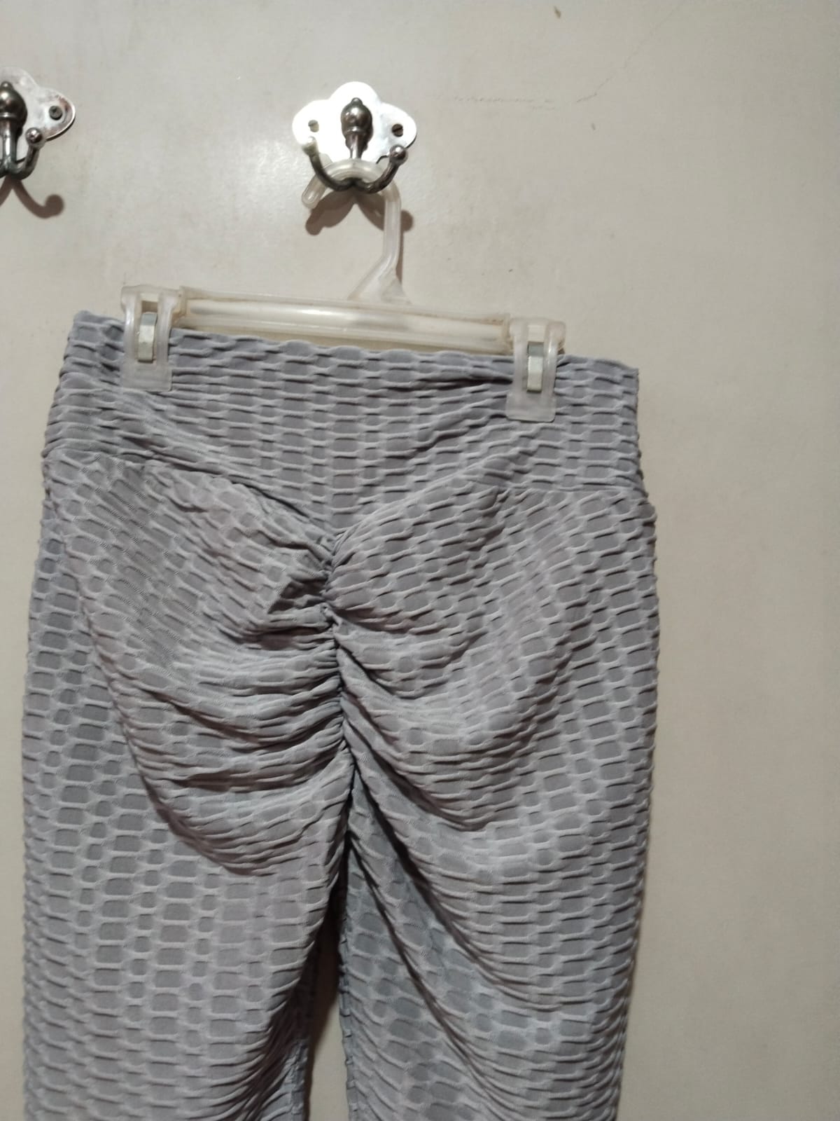 HIGH WAISTED RUCHED HONEYCOMB LEGGINGS|M|WAIST 26