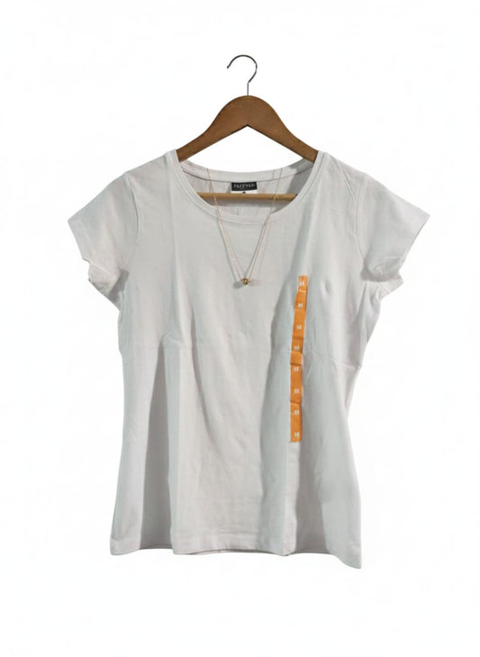 BELOVED WOMAN|M|BUST 18|WHITE CREWNECK T-SHIRT