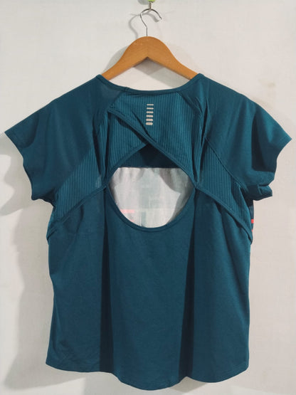 UNDER ARMOUR|M|BUST 18|WOMEN'S HEATGEAR PRINTED SHORT SLEEVE TOP