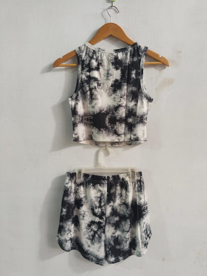 SHEIN|XS|BLACK AND WHITE TIE-DYE TANK TOP AND SHORTS SET