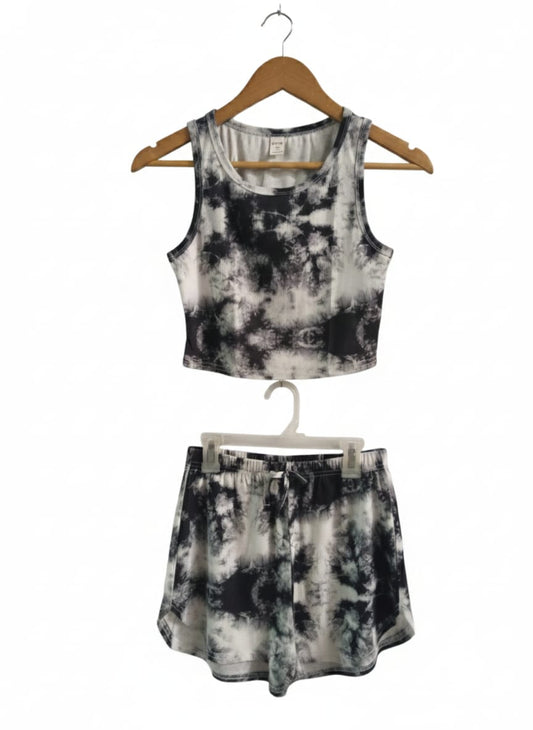 SHEIN|XS|BLACK AND WHITE TIE-DYE TANK TOP AND SHORTS SET