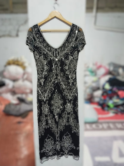 PISSARO NIGHTS|S/M|BUST 17|BLACK AND SILVER BEADED CAP SLEEVE V-NECK MIDI DRESS