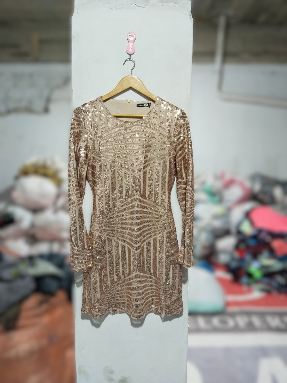 BOOHOO|M|BUST 16|ROSE GOLD SEQUIN LONG SLEEVE MINI DRESS