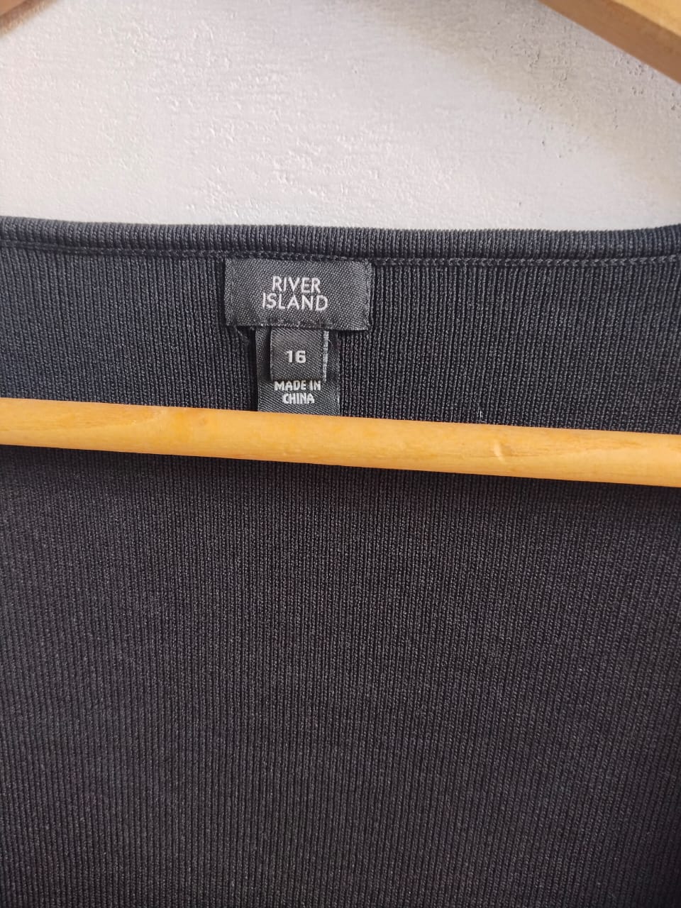 BLACK LONG PUFF SLEEVE MINI DRESS