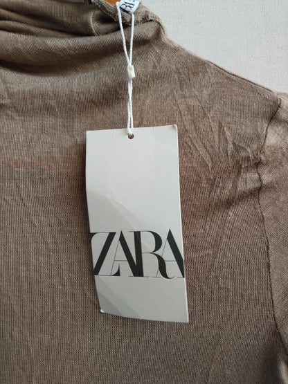 ZARA|M|BUST 13|LIGHT BROWN RUCHED TURTLENECK TOP