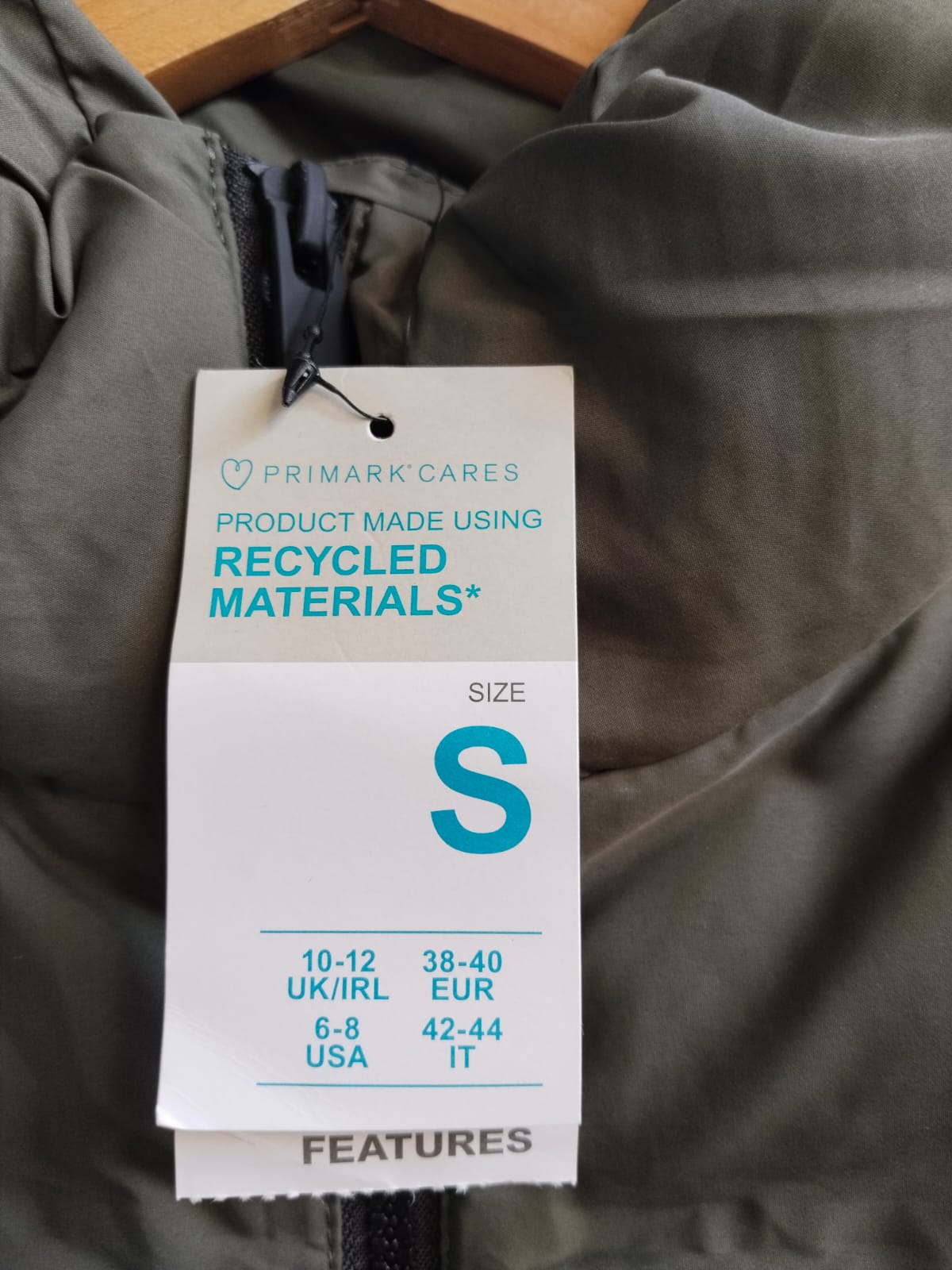 PRIMARK|S|BUST 21|DARK GREEN OLIVE PUFFER VEST