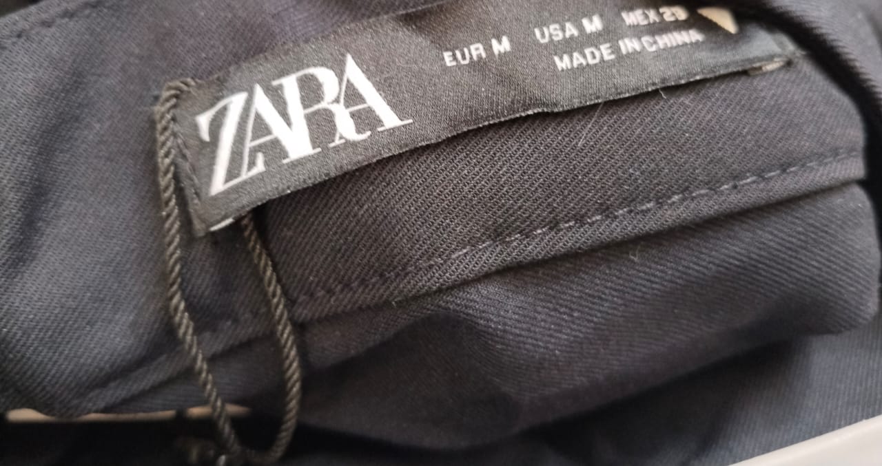 ZARA|M/L|WAIST 32|PLEATED MIDI SKIRT