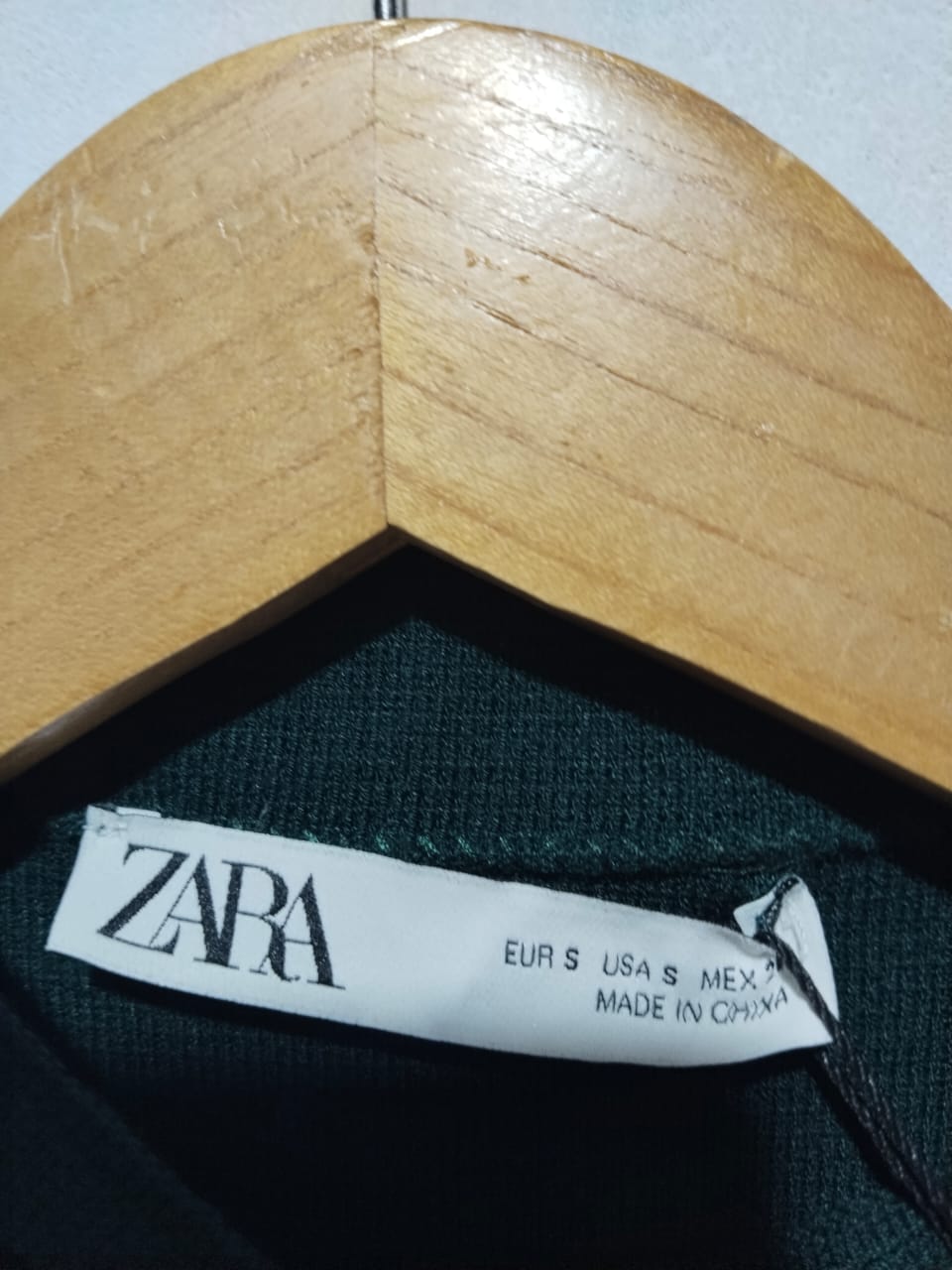 ZARA|S|BUST 18|SHOULDER PAD KNIT HIGH COLLAR SLEEVELESS TOP