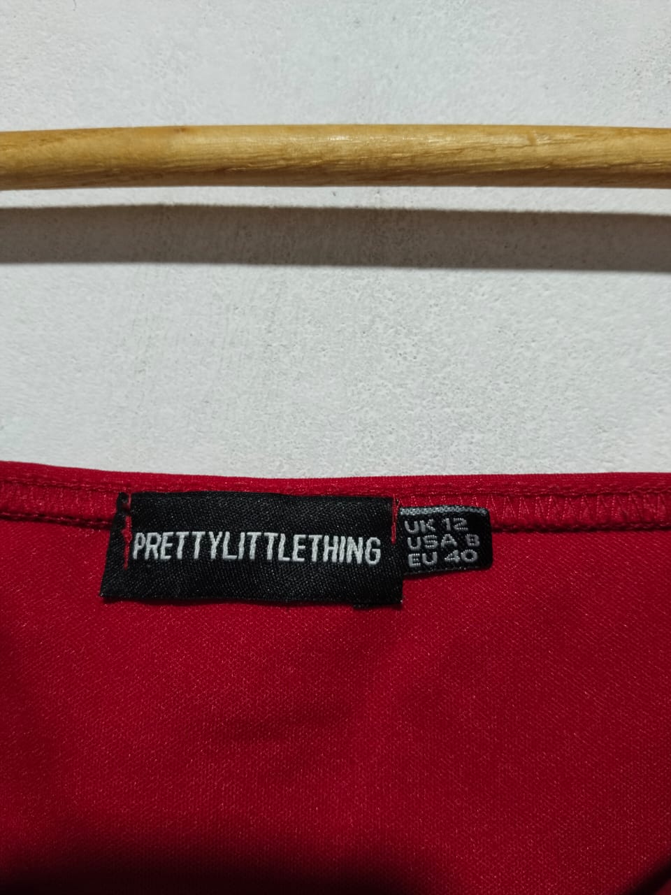 PRETTY LITTLE THING|M/L|BUST 16|RED OFF-THE-SHOULDER WRAP-FRONT BODYSUIT