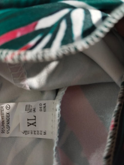 FLAMINGO PRINT TROPICAL SHORTS|XL|WAIST 26