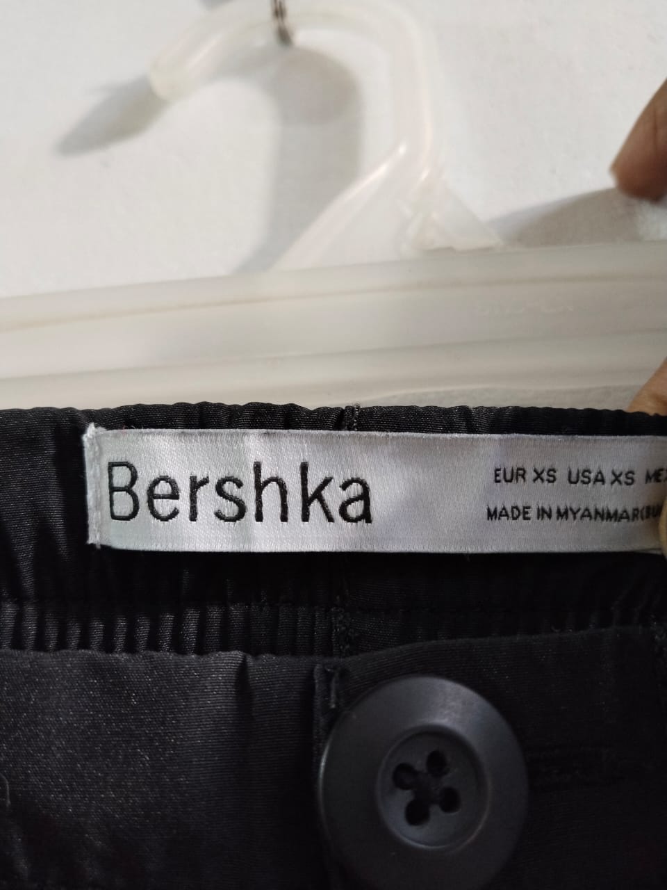 BERSHKA|XS|WAIST 24|BLACK WIDE LEG CARGO PANTS