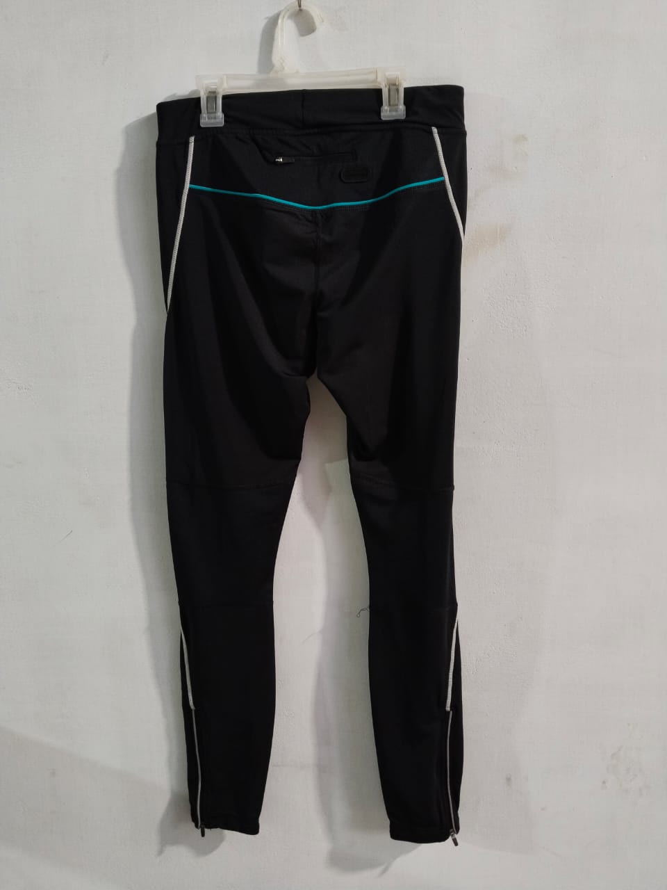 CRANE|M|WAIST 28| BLACK TRACK PANTS WITH WHITE PIPING AND LOGO