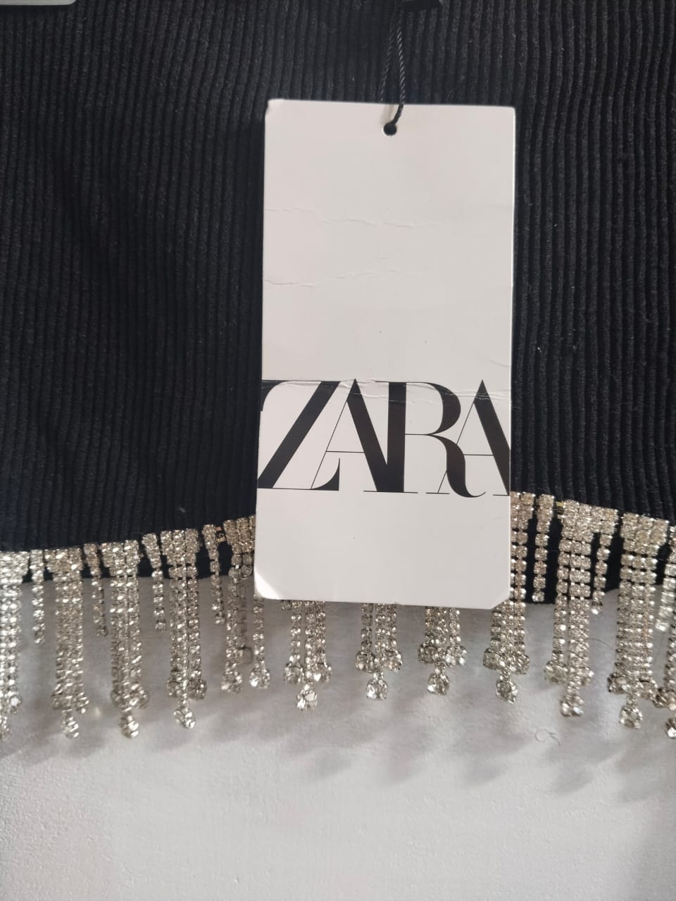 ZARA|M/L|BUST 11|Zara Off-The-Shoulder Crop Top