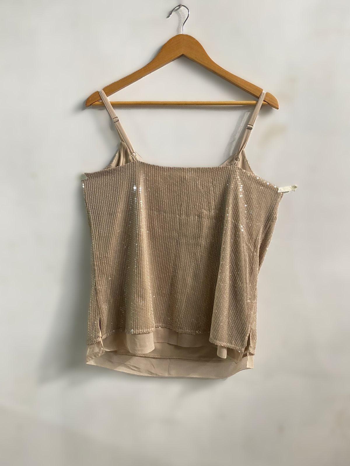 WHITE HOUSE BLACK MARKET|M|BUST 19|CHAMPAGNE SEQUIN V NECK CAMI TOP