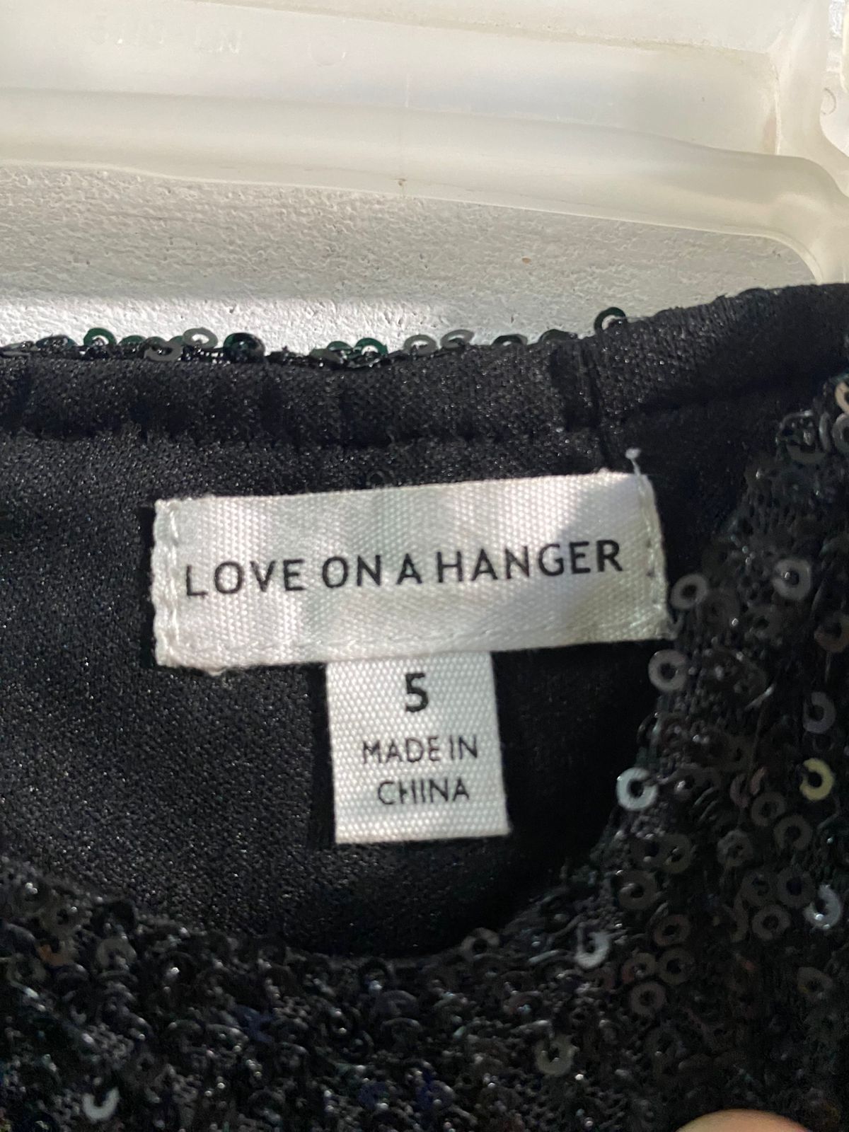 LOVE ON A HANGER|S|WAIST 26|BLACK SEQUIN MINI SKIRT