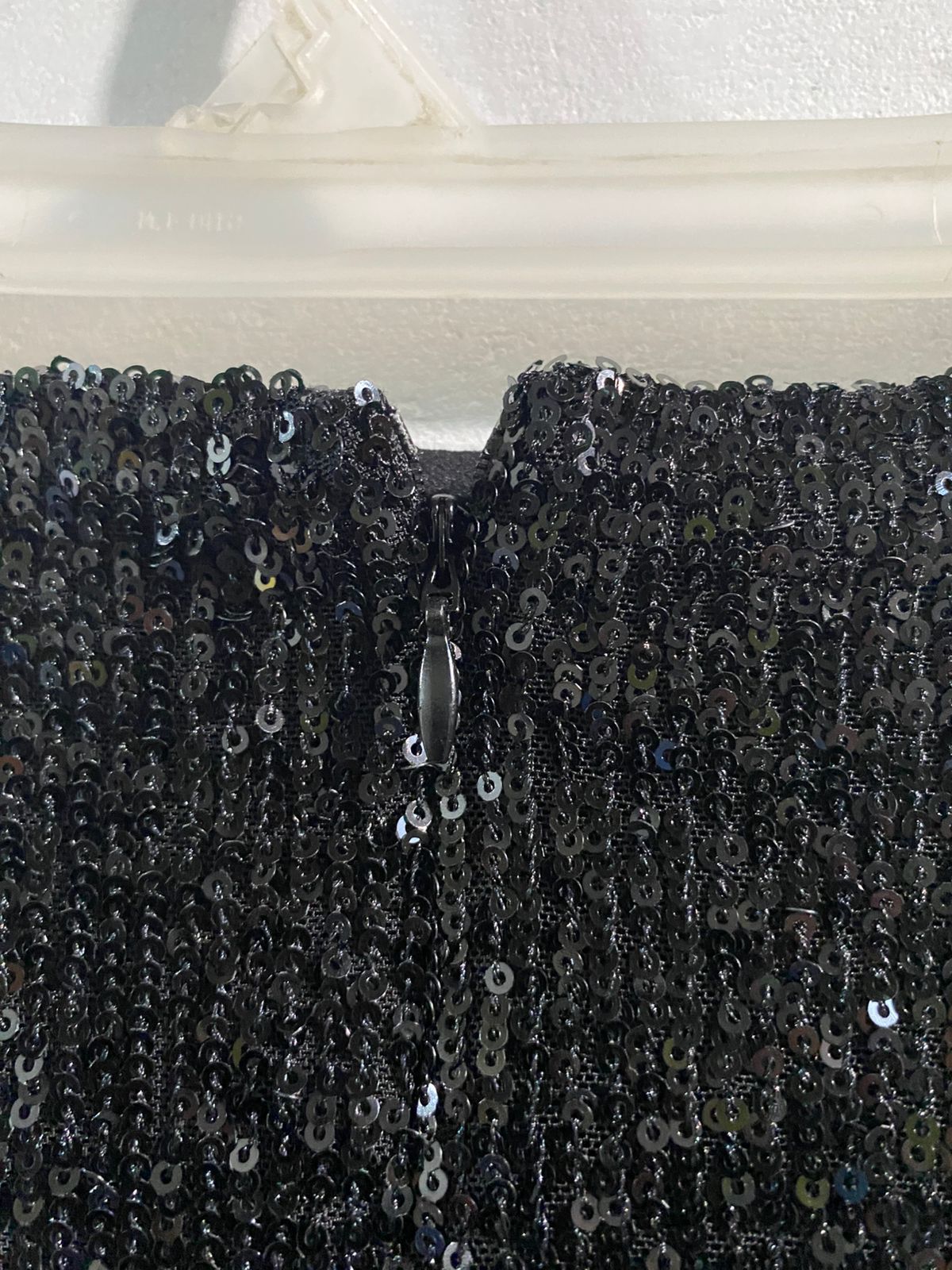 LOVE ON A HANGER|S|WAIST 26|BLACK SEQUIN MINI SKIRT