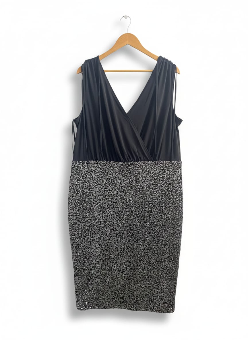 LANE BRYANT|XL/XXL|BUST 22|BLACK AND SILVER SEQUIN V-NECK BODYCON DRESS