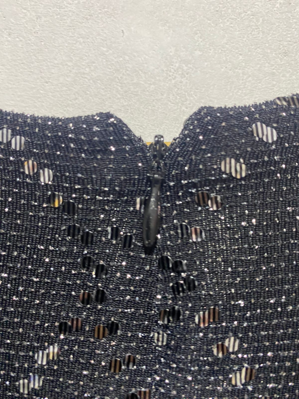 JESSICA HOWARD|M|BUST 18|BLACK SEQUIN COLD SHOULDER DRESS