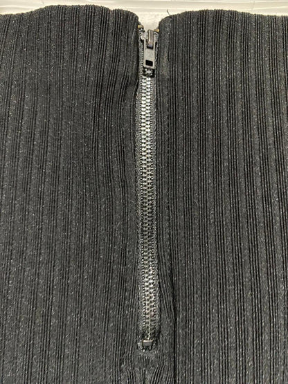 FOREVER 21|S|WAIST 26|Black Ribbed Midi Skirt