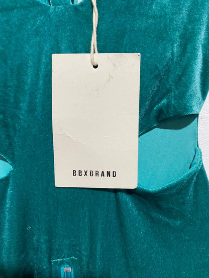 BBX BRAND|XS| BUST 16|C4|EMERALD GREEN VELVET MIDI DRESS WITH CUTOUTS