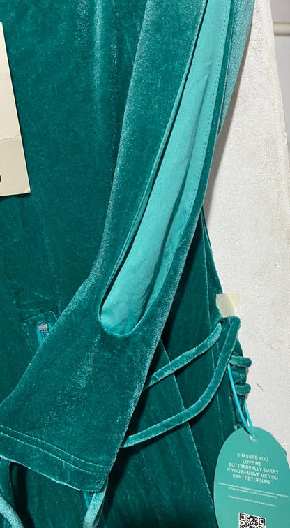 BBX BRAND|L|BUST 18|EMERALD GREEN VELVET MIDI DRESS WITH CUTOUTS