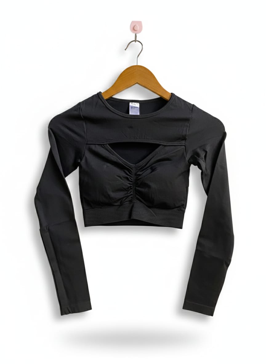 ANKO ACTIVE |S|BUST 11| BLACK LONG SLEEVED KEYHOLE CROP TOP