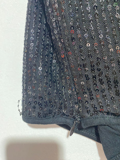 BLACK SEQUIN ONE-SHOULDER CROP TOP|M|BUST 15