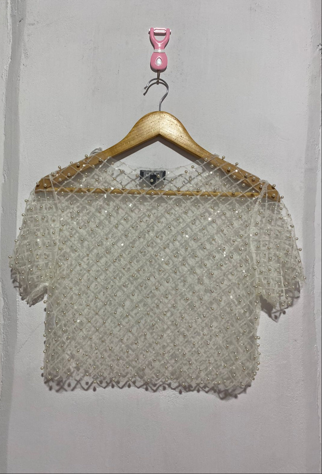 JULIA|M|BUST 17|WHITE SHEER BEADED CROP TOP